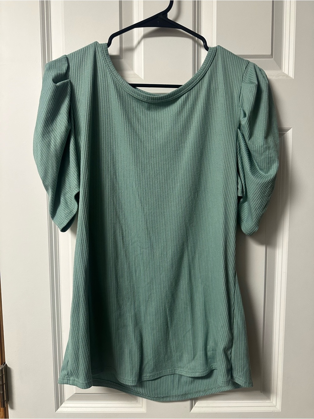 Lovely Melody Mint Puff-Sleeve Ribbed Tunic Top
